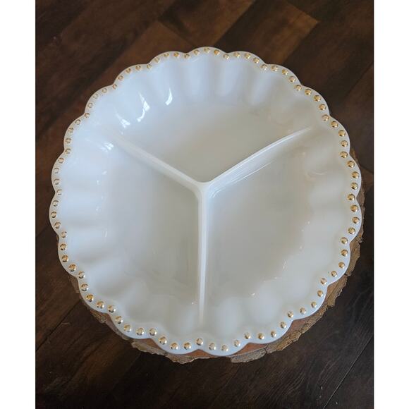Anchor Hocking Vintage White Milk Glass Gold Dot Divided Scalloped Relish Dish - Picture 1 of 5